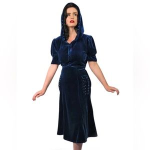 Nicoletta Carlone Noctis Blue Velvet 1930’s style hooded dress